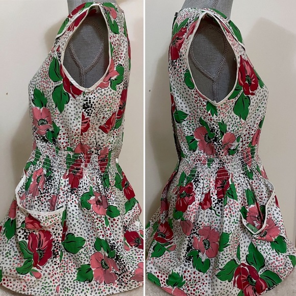 1950s floral peplum smock with button-down back, collar and big front pockets - Picture 6 of 11